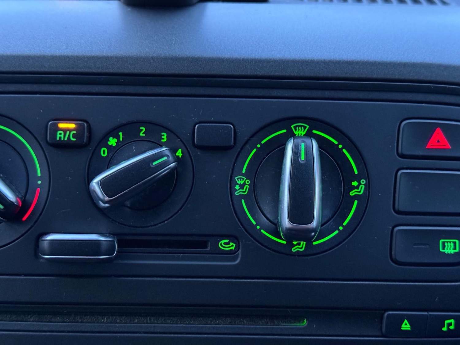 Used Skoda Citigo 2013 for sale - 77359733: Photo 31