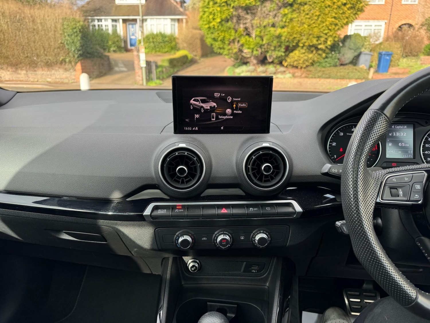 Used Audi Q2 2020 for sale - 77520009: Photo 29