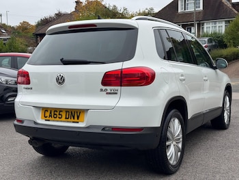 Used Volkswagen Tiguan 2015 for sale - 76240303: Photo