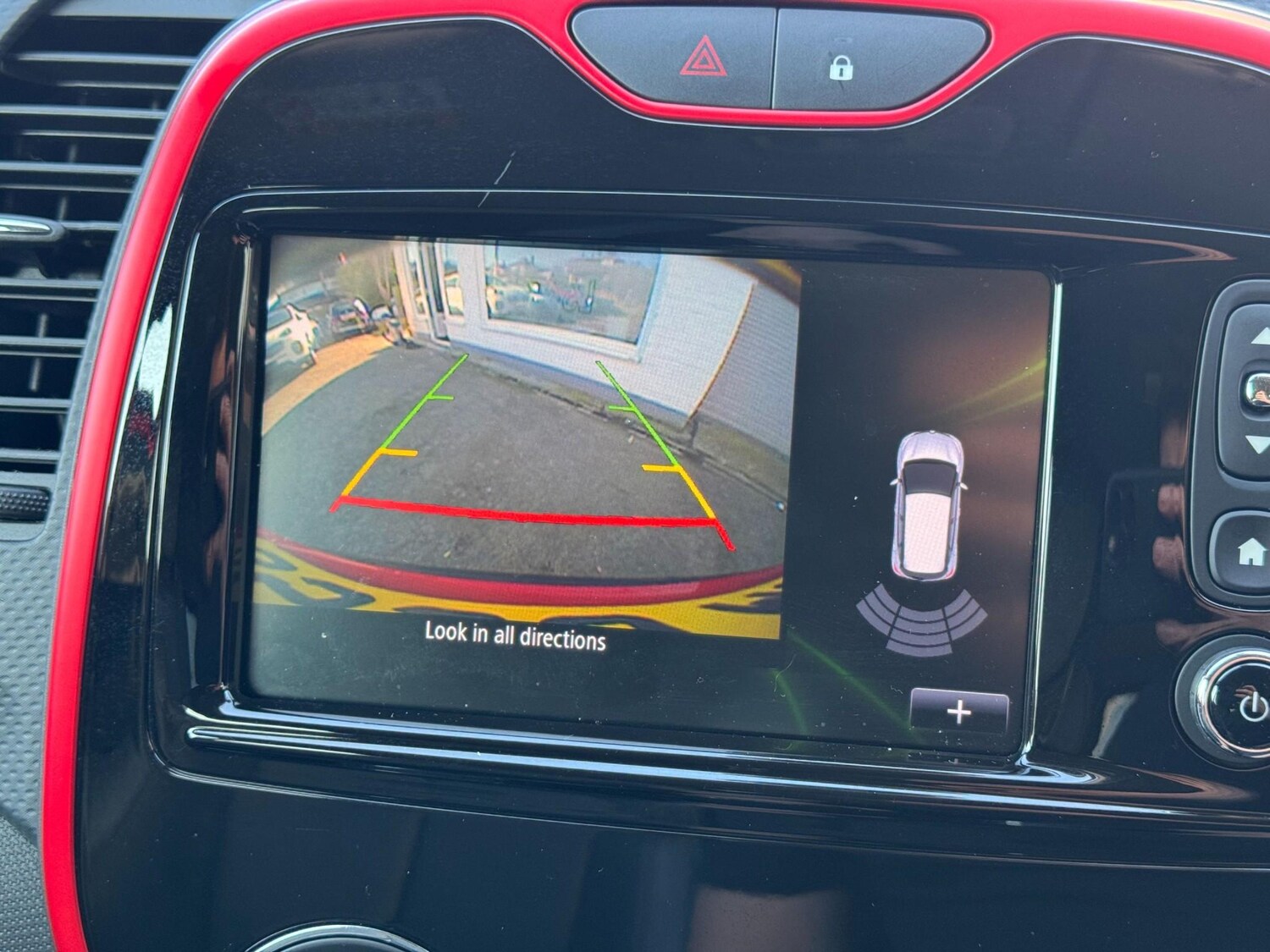 Used Renault Captur 2016 for sale - 77747331: Photo 38