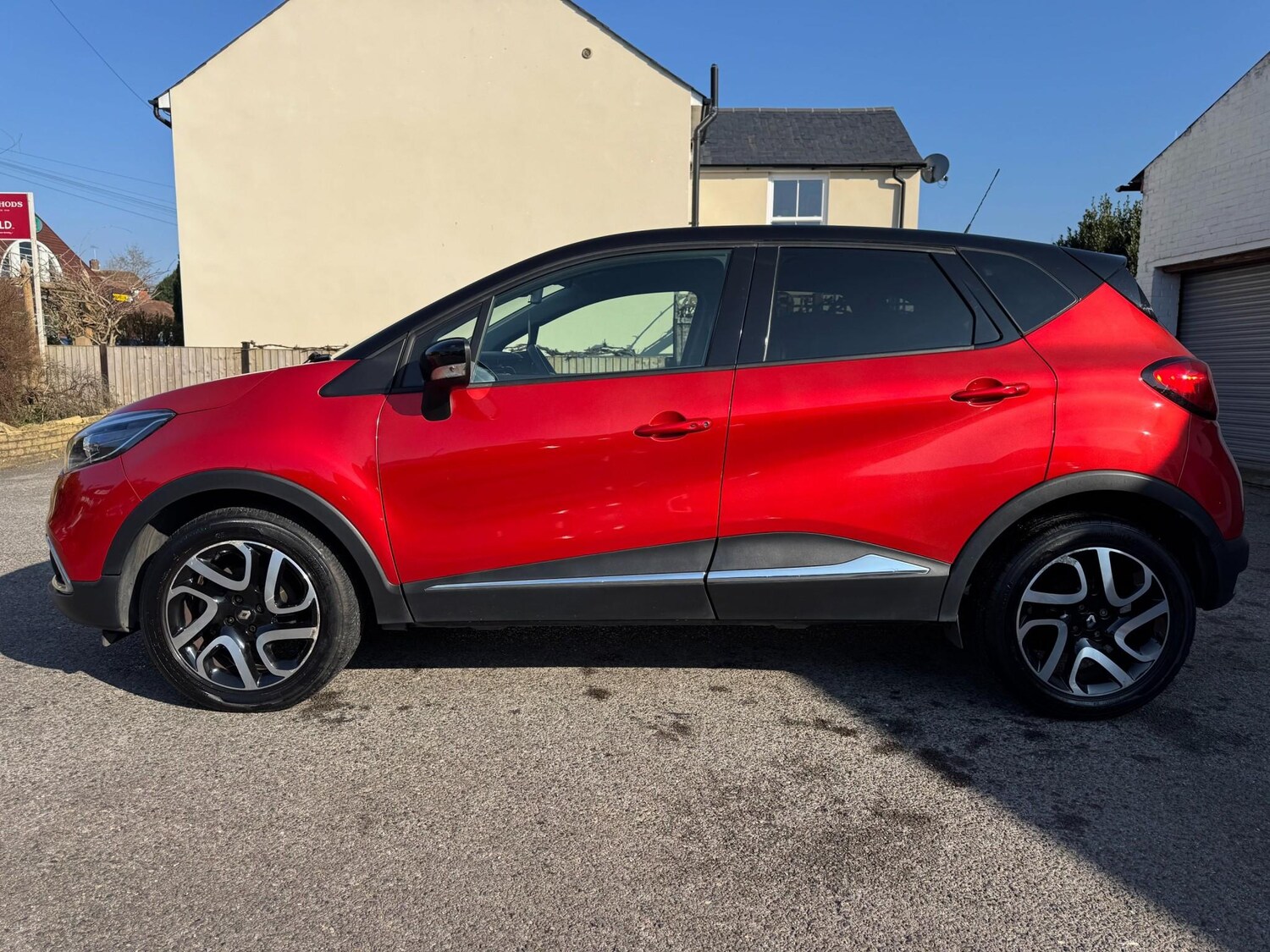 Used Renault Captur 2016 for sale - 77747331: Photo 7