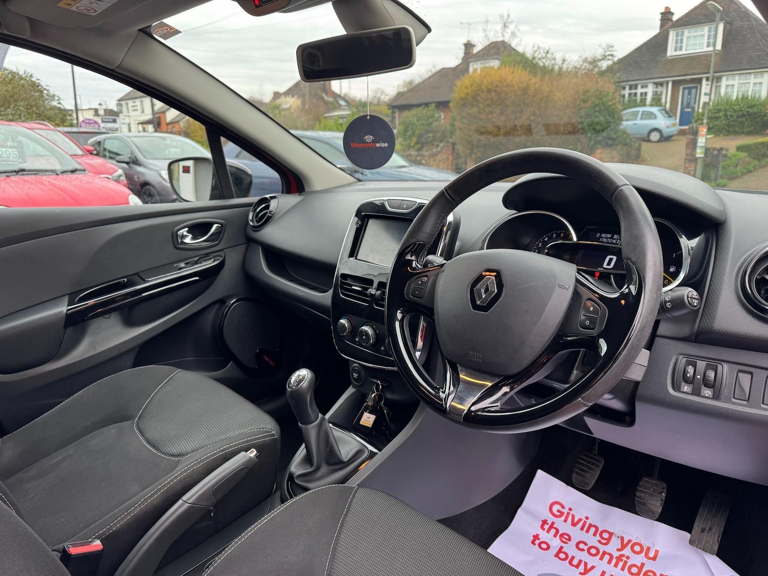 Used Renault Clio 2014 for sale - 76887879: Photo 15