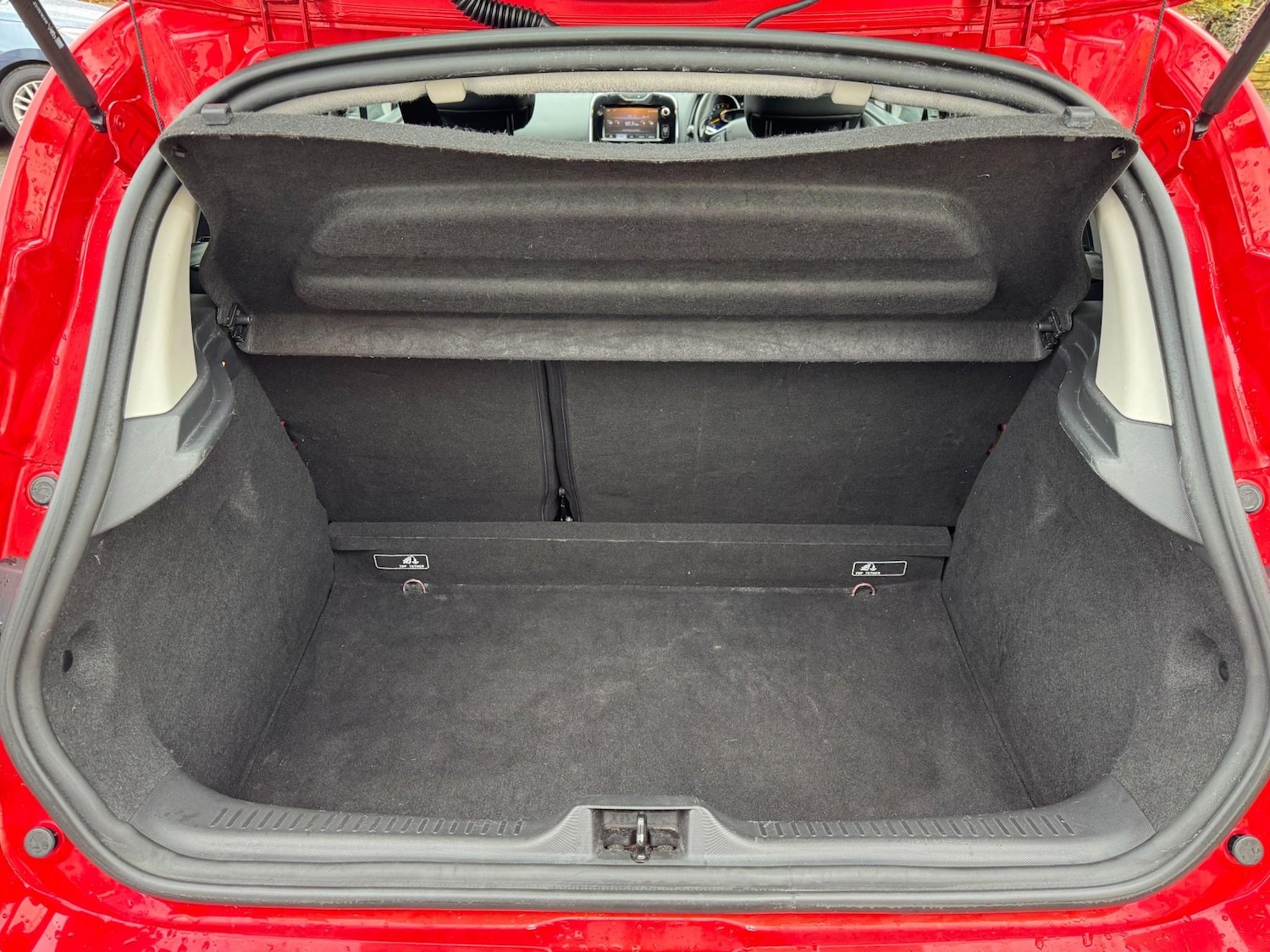 Used Renault Clio 2014 for sale - 76887879: Photo 20