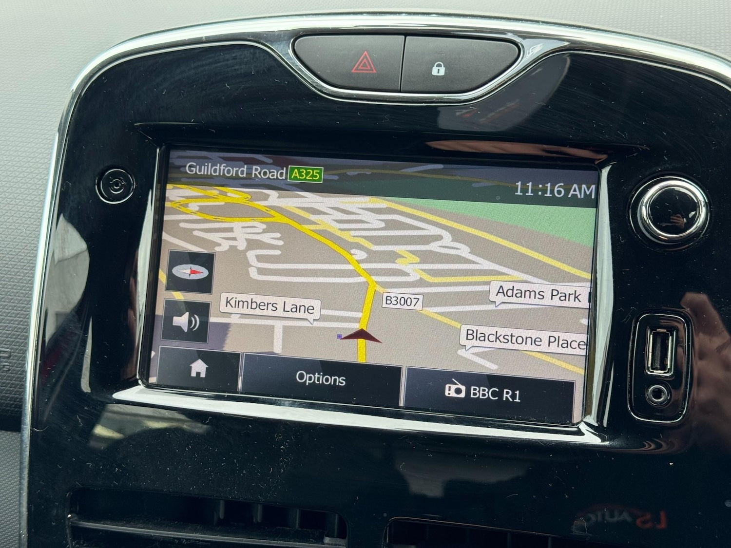 Used Renault Clio 2014 for sale - 76887879: Photo 30