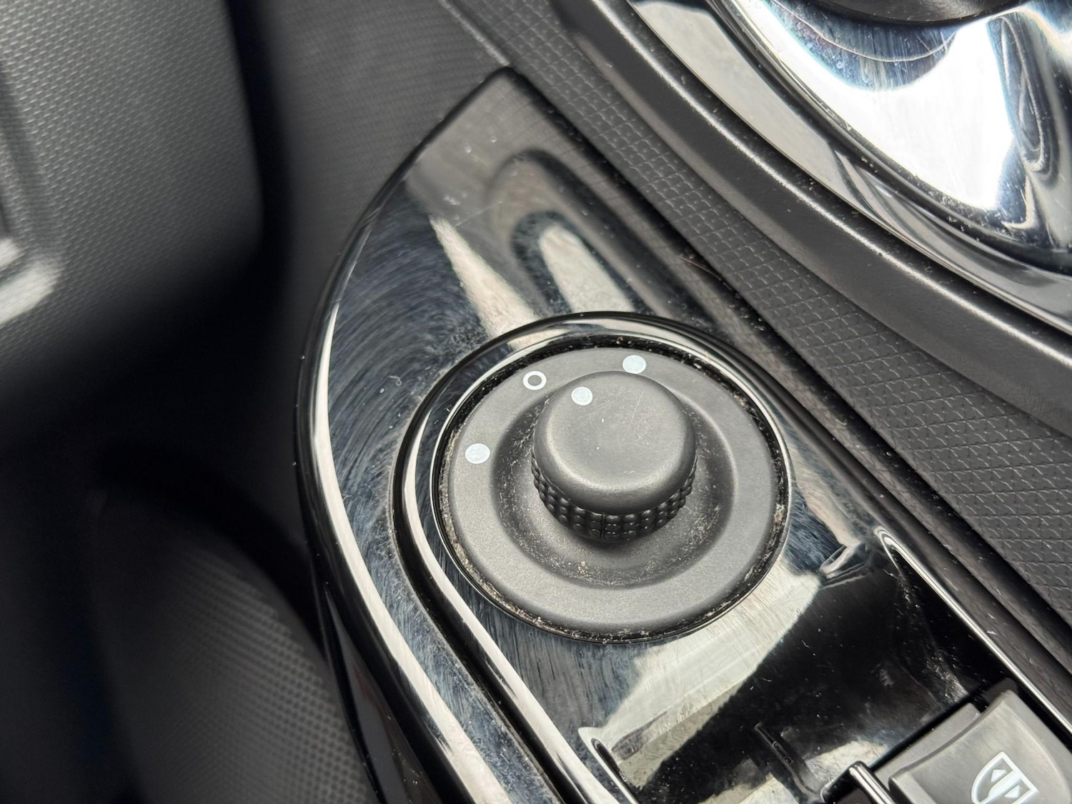 Used Renault Clio 2014 for sale - 76887879: Photo 44