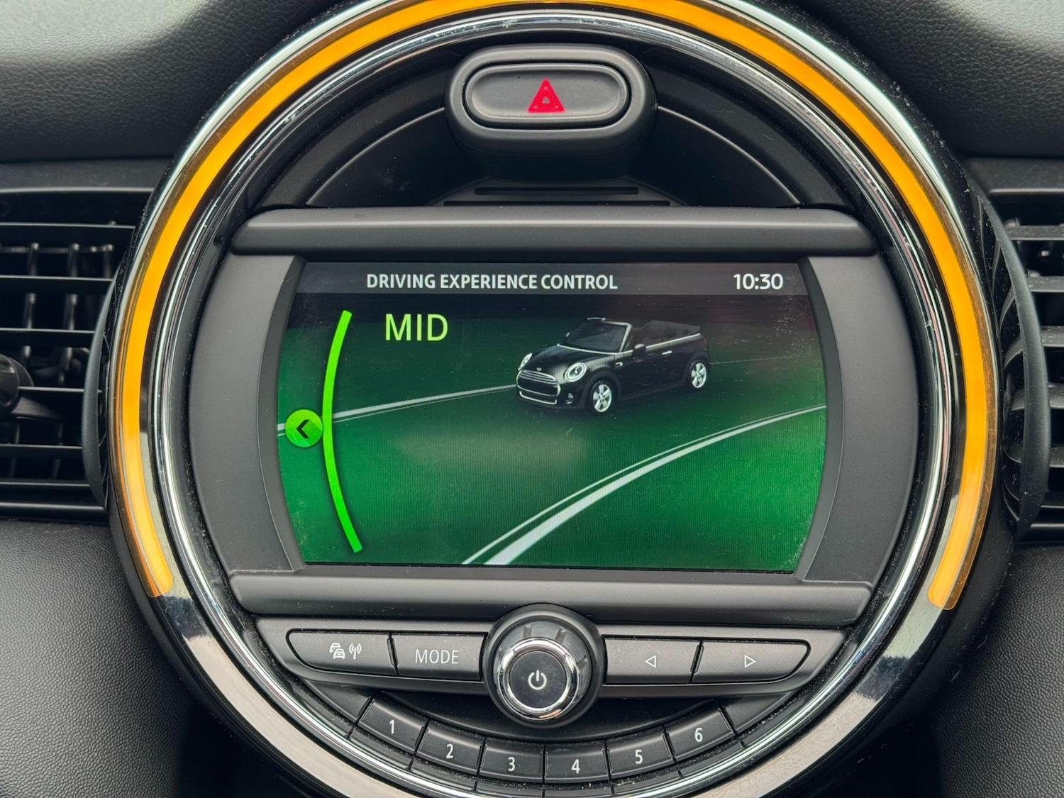 Used MINI Convertible 2018 for sale - 77620316: Photo 43