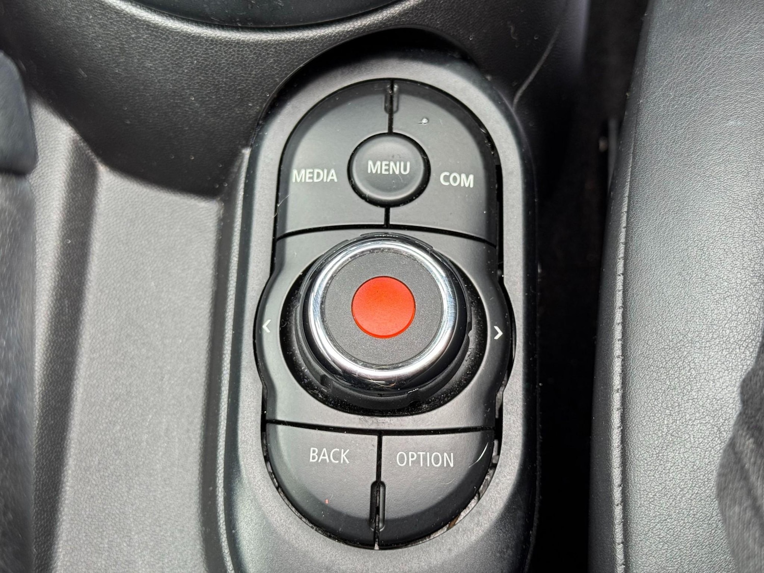 Used MINI Convertible 2018 for sale - 77620316: Photo 52