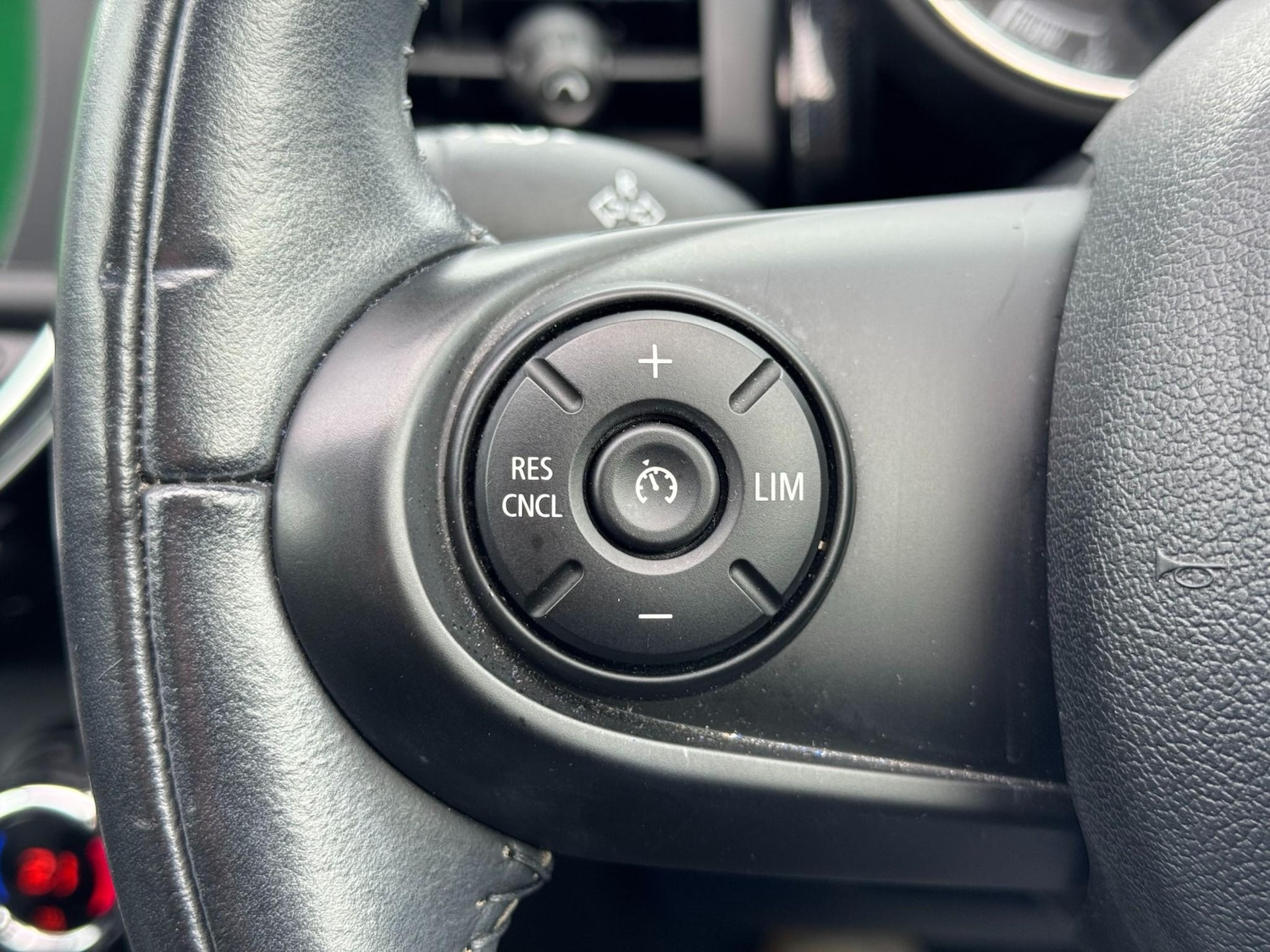 Used MINI Convertible 2018 for sale - 77620316: Photo 53