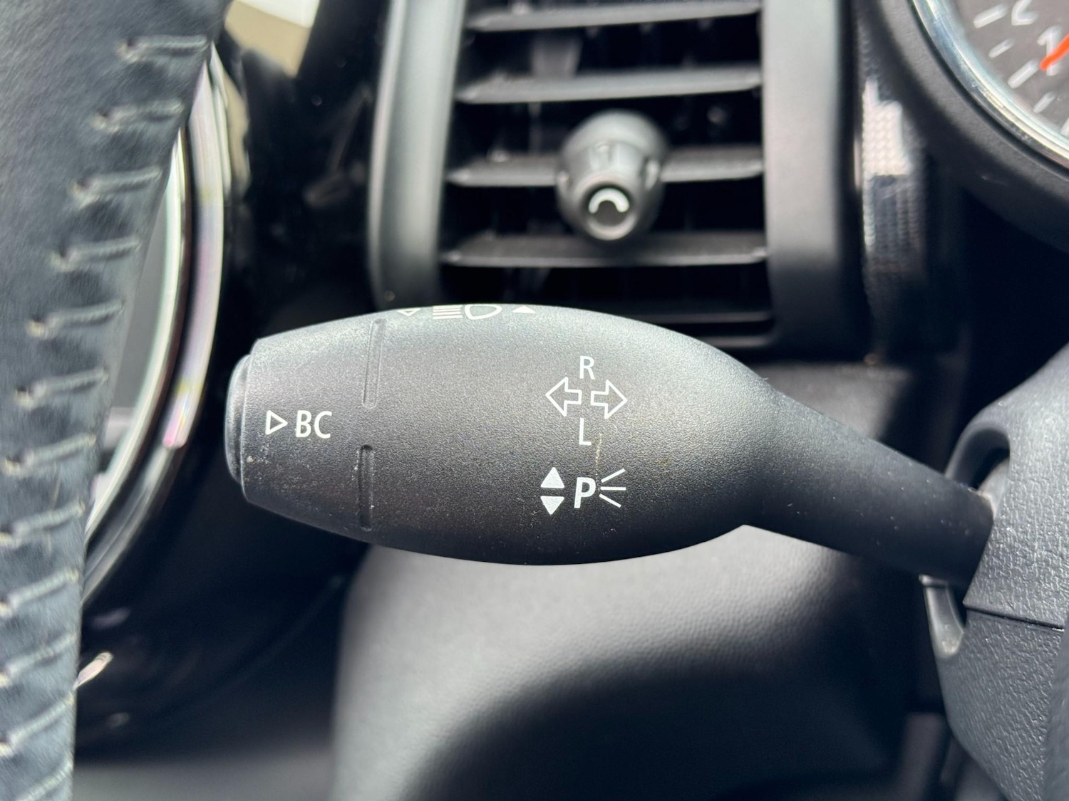 Used MINI Convertible 2018 for sale - 77620316: Photo 55