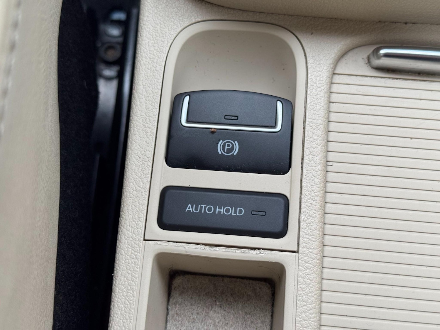 Used Volkswagen Tiguan 2013 for sale - 76922546: Photo 43