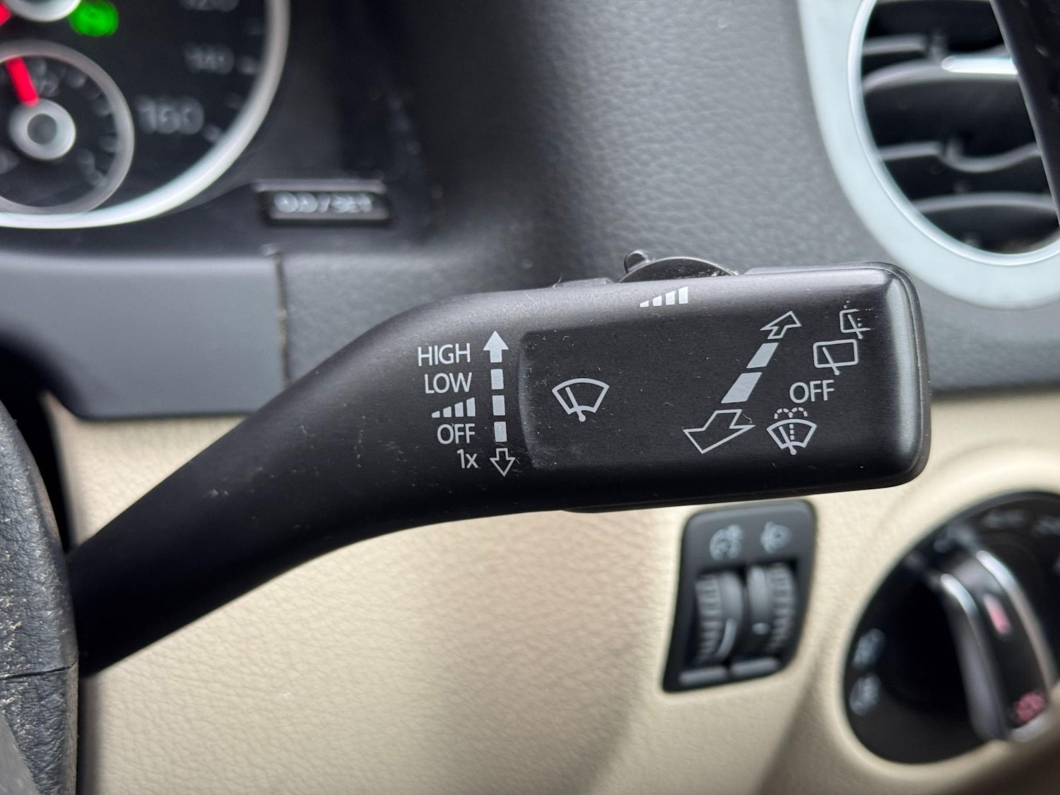 Used Volkswagen Tiguan 2013 for sale - 76922546: Photo 47