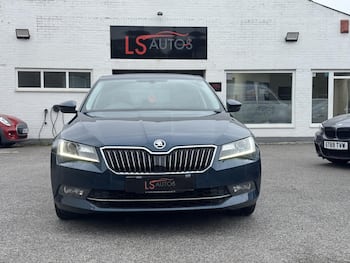 Used Skoda Superb 2018 for sale - 79855547: Photo
