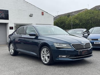 Used Skoda Superb 2018 for sale - 79855547: Photo