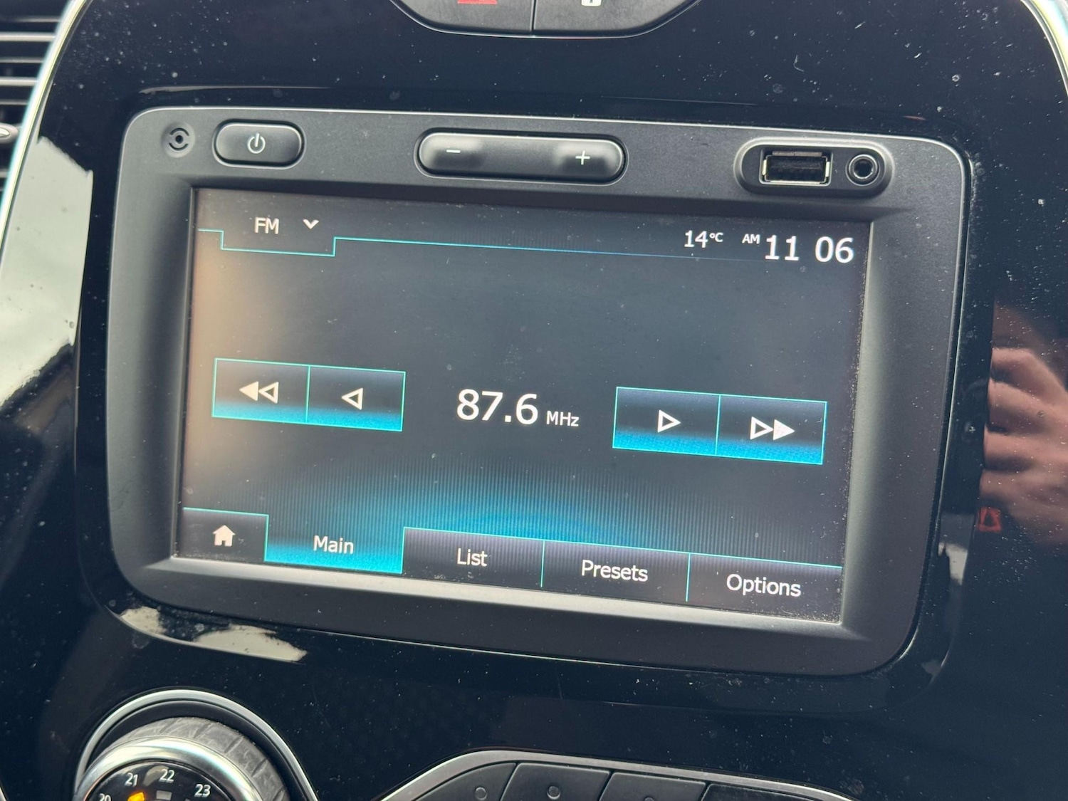 Used Renault Captur 2017 for sale - 76453166: Photo 29