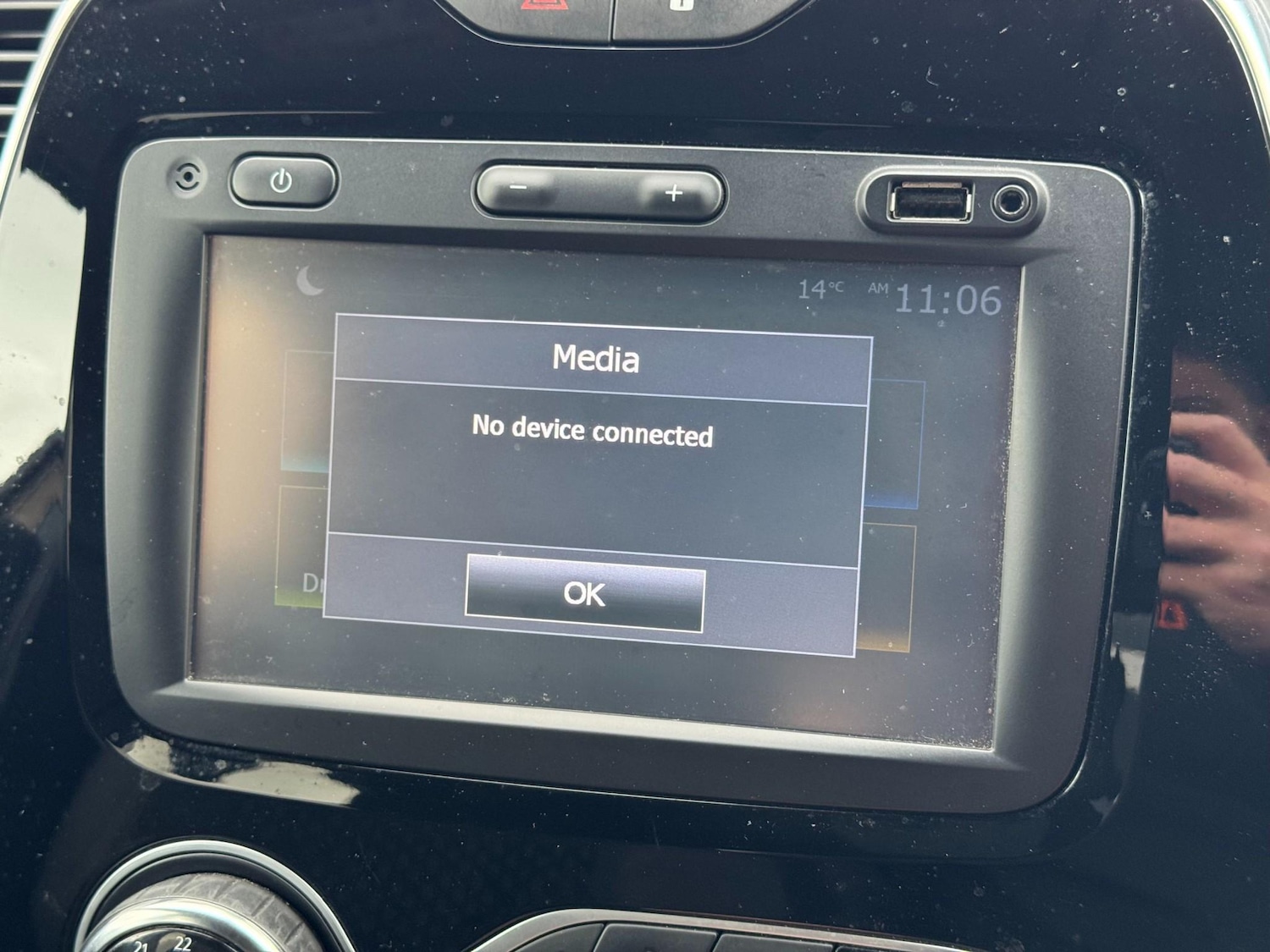 Used Renault Captur 2017 for sale - 76453166: Photo 32