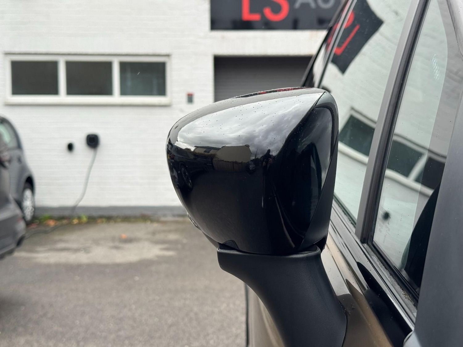 Used Renault Captur 2017 for sale - 76453166: Photo 55