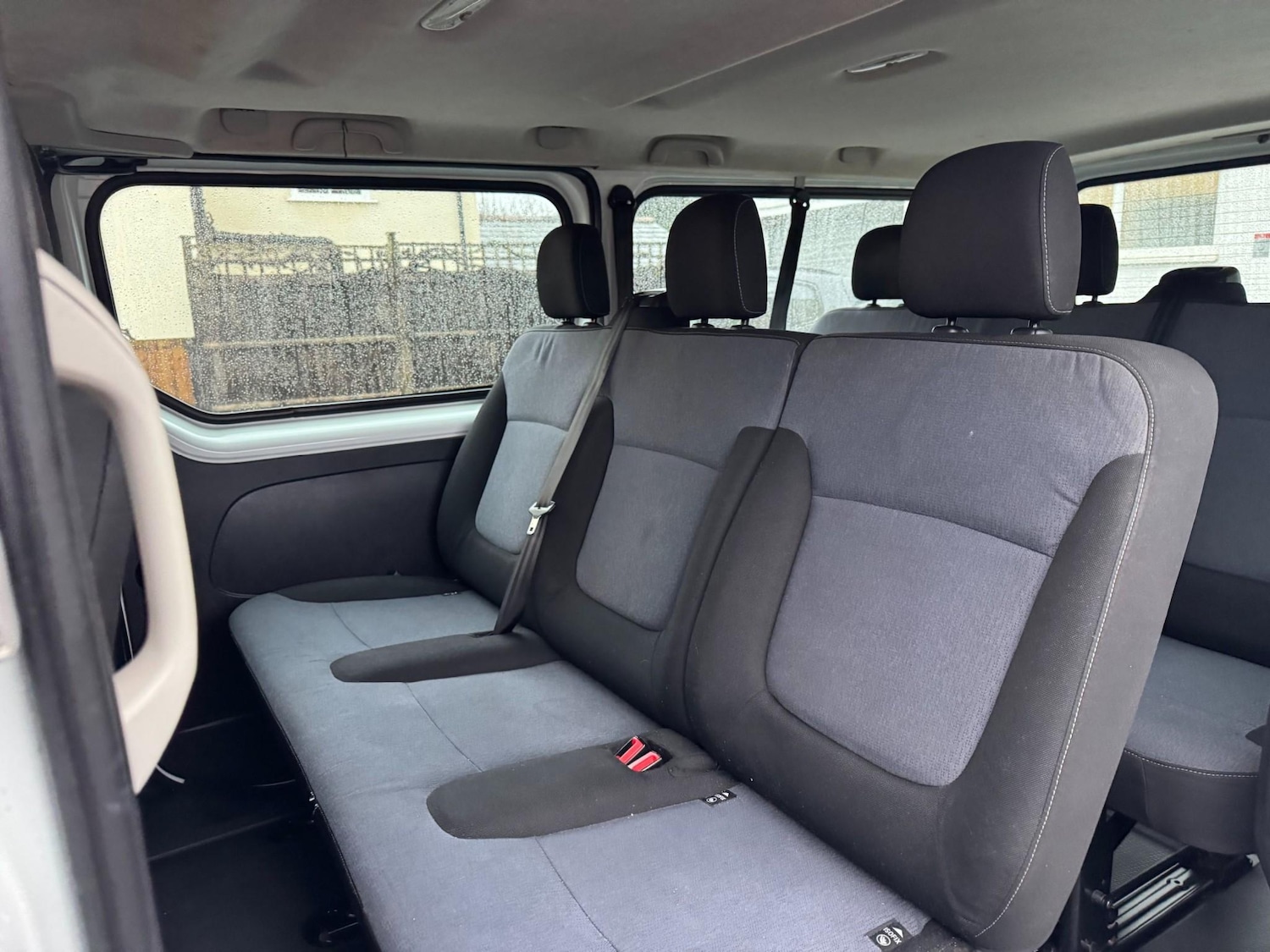 Used Vauxhall Vivaro 2016 for sale - 77275619: Photo 21