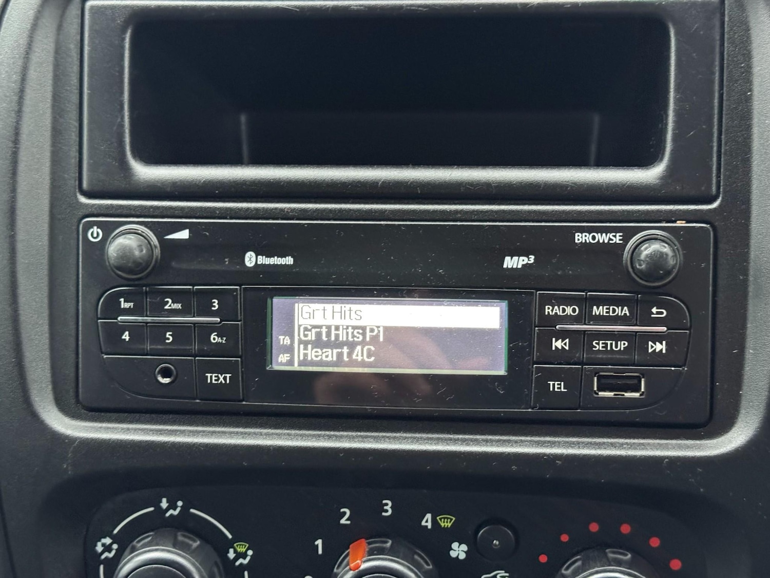 Used Vauxhall Vivaro 2016 for sale - 77275619: Photo 32