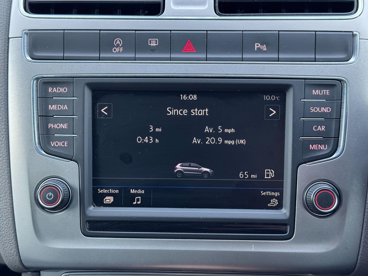 Used Volkswagen Polo 2017 for sale - 77236005: Photo 33