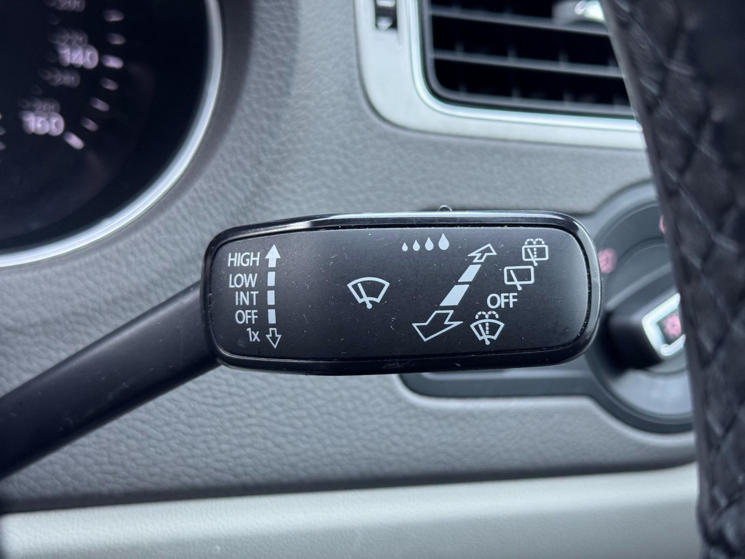 Used Volkswagen Polo 2017 for sale - 77236005: Photo 45