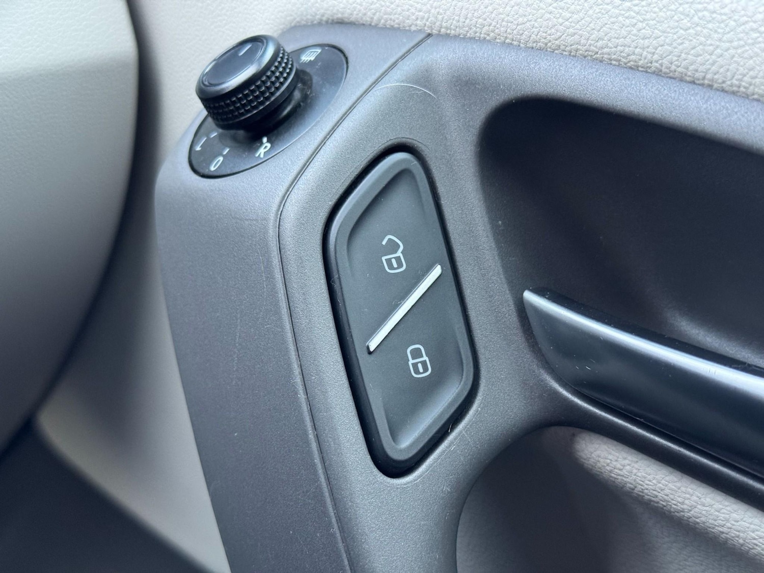 Used Volkswagen Polo 2017 for sale - 77236005: Photo 48