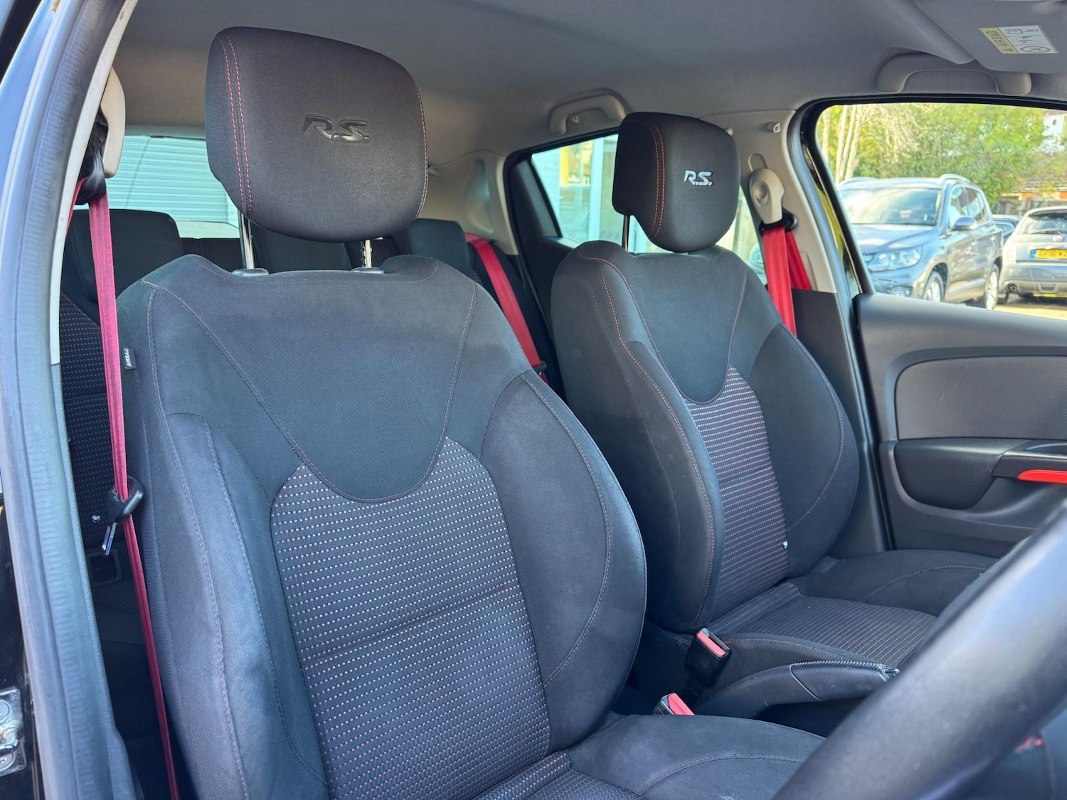 Used Renault Clio 2013 for sale - 76697304: Photo 18