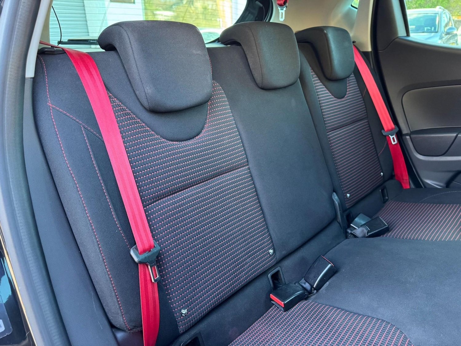 Used Renault Clio 2013 for sale - 76697304: Photo 19