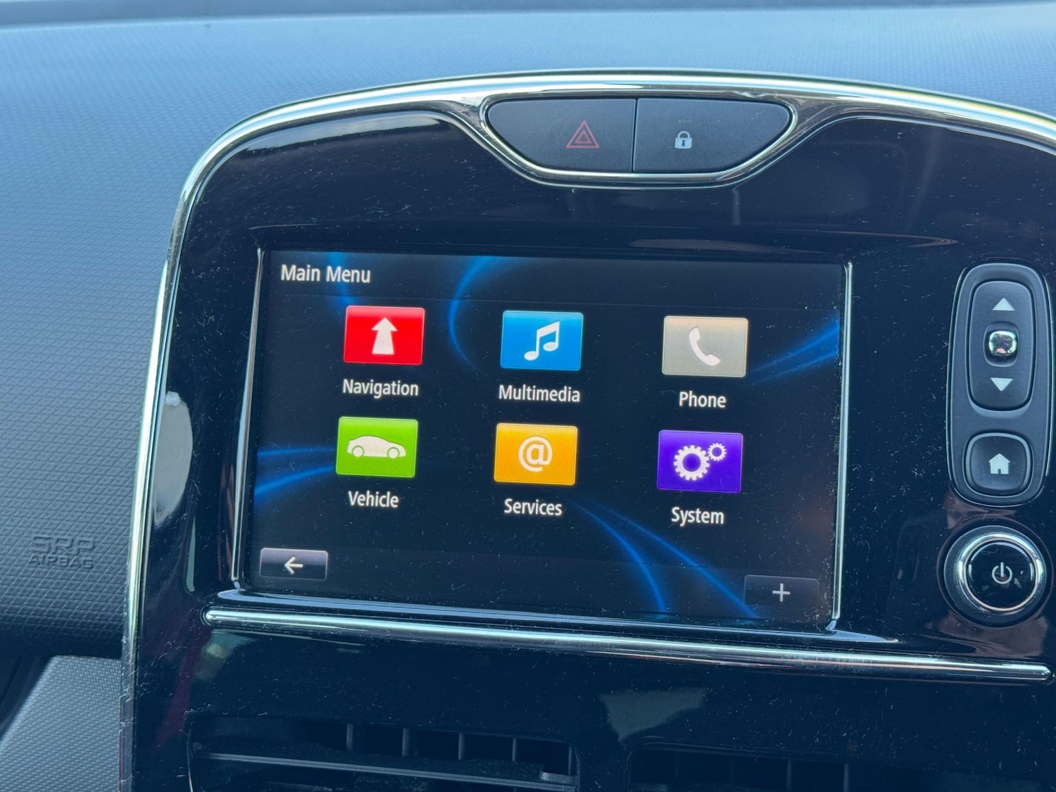 Used Renault Clio 2013 for sale - 76697304: Photo 25