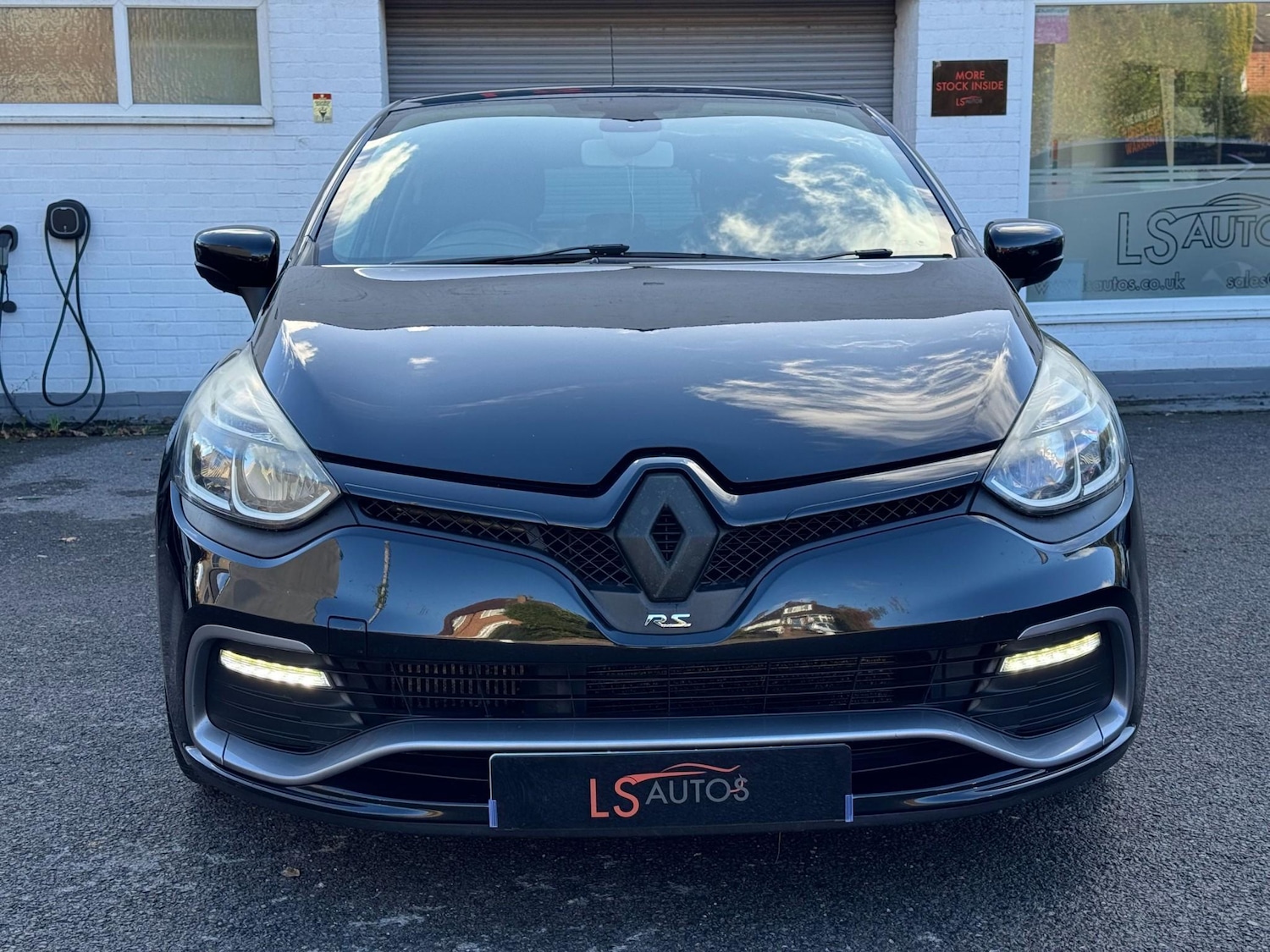 Used Renault Clio 2013 for sale - 76697304: Photo 9