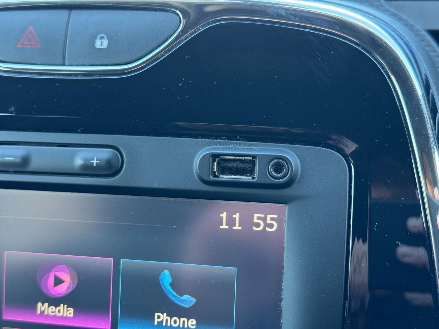 Used Renault Captur 2015 for sale - 76312695: Photo 36