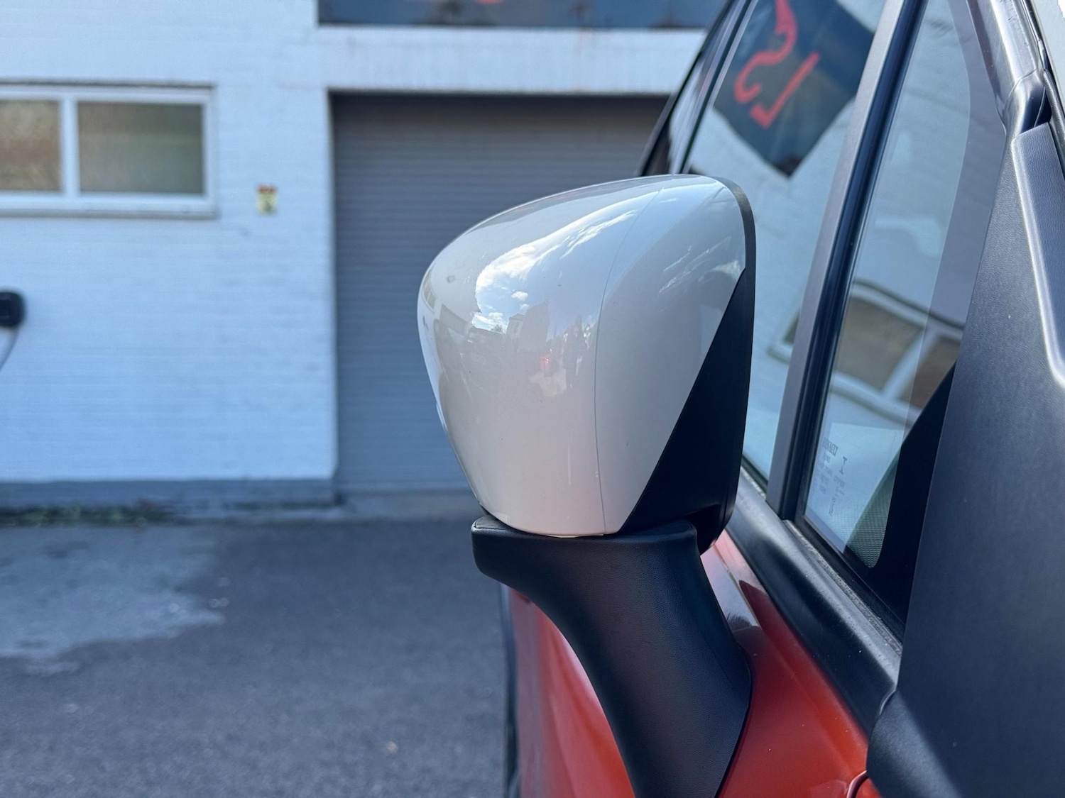 Used Renault Captur 2015 for sale - 76312695: Photo 51