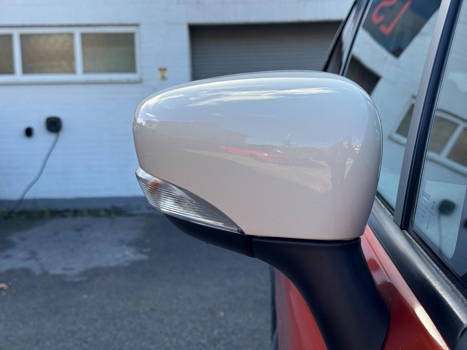 Used Renault Captur 2015 for sale - 76312695: Photo 52