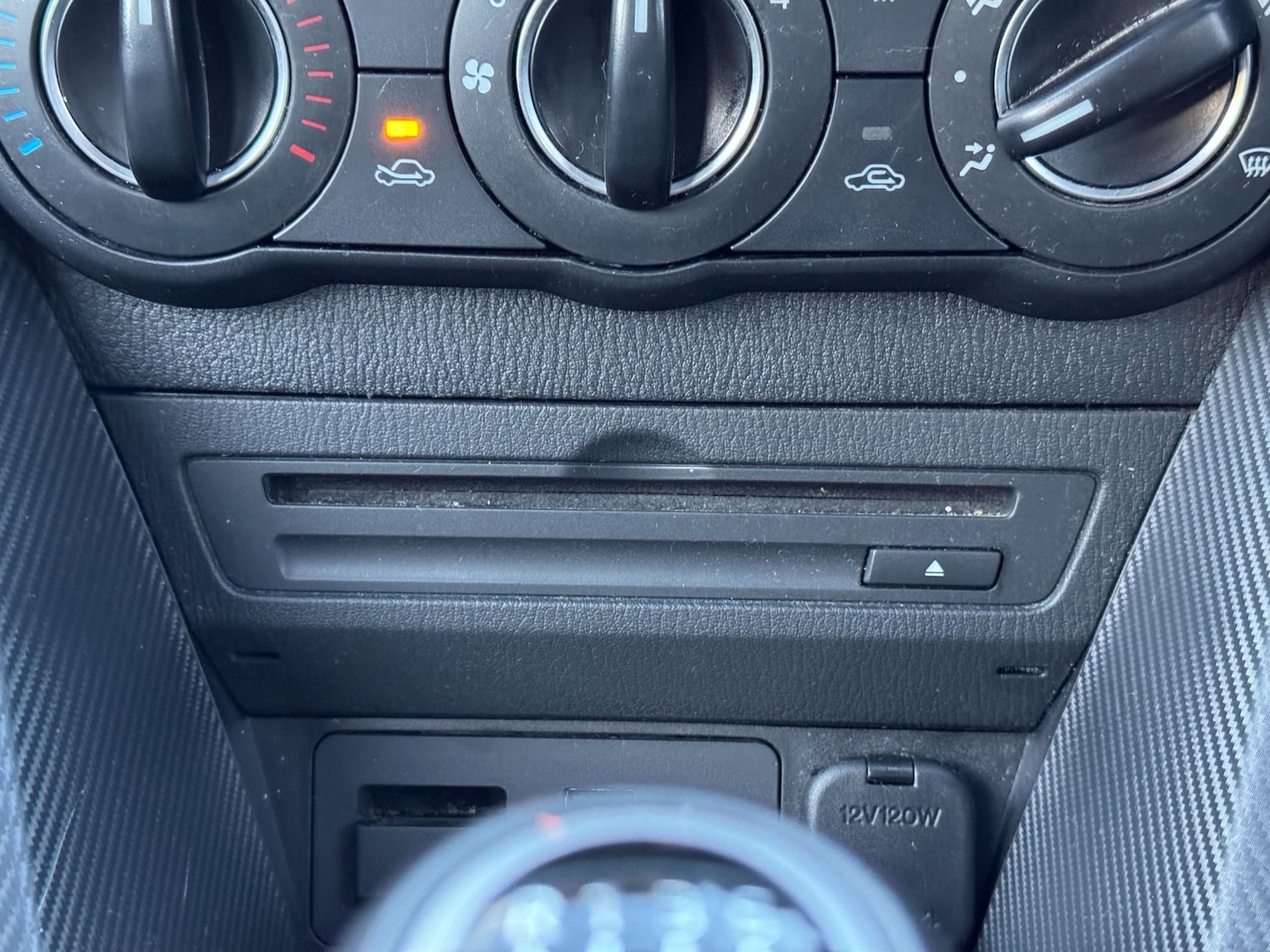 Used Mazda Mazda2 2016 for sale - 76783164: Photo 39