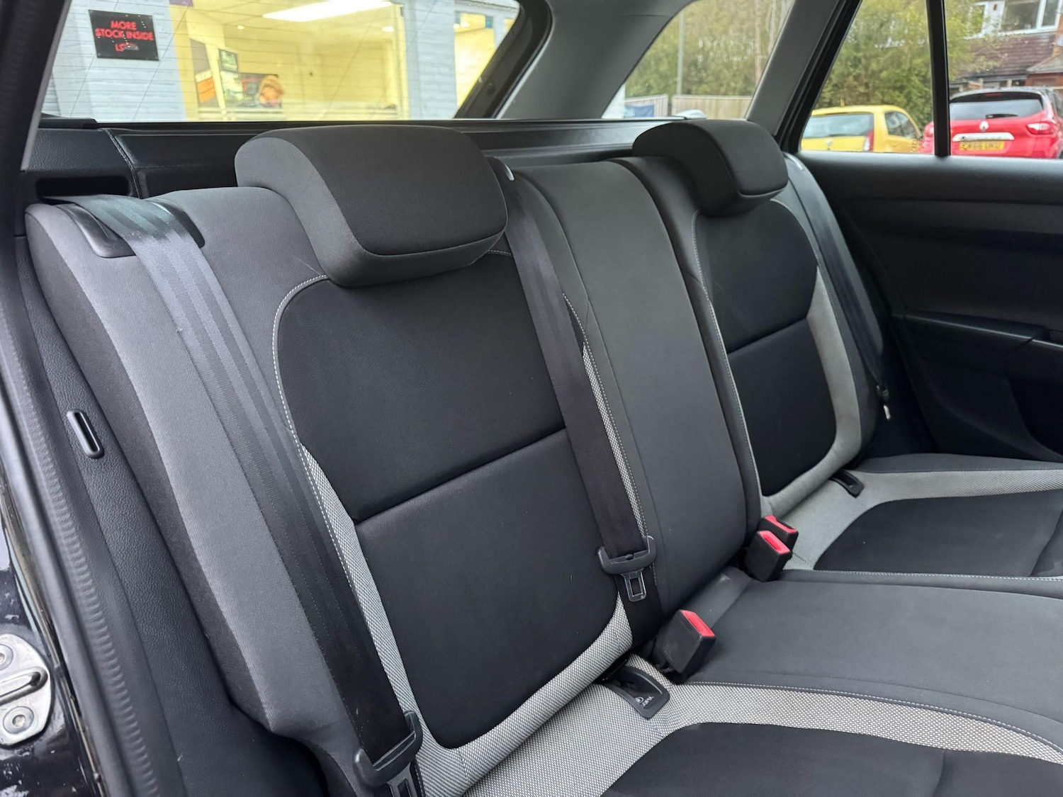 Used Skoda Fabia 2015 for sale - 77157178: Photo 19