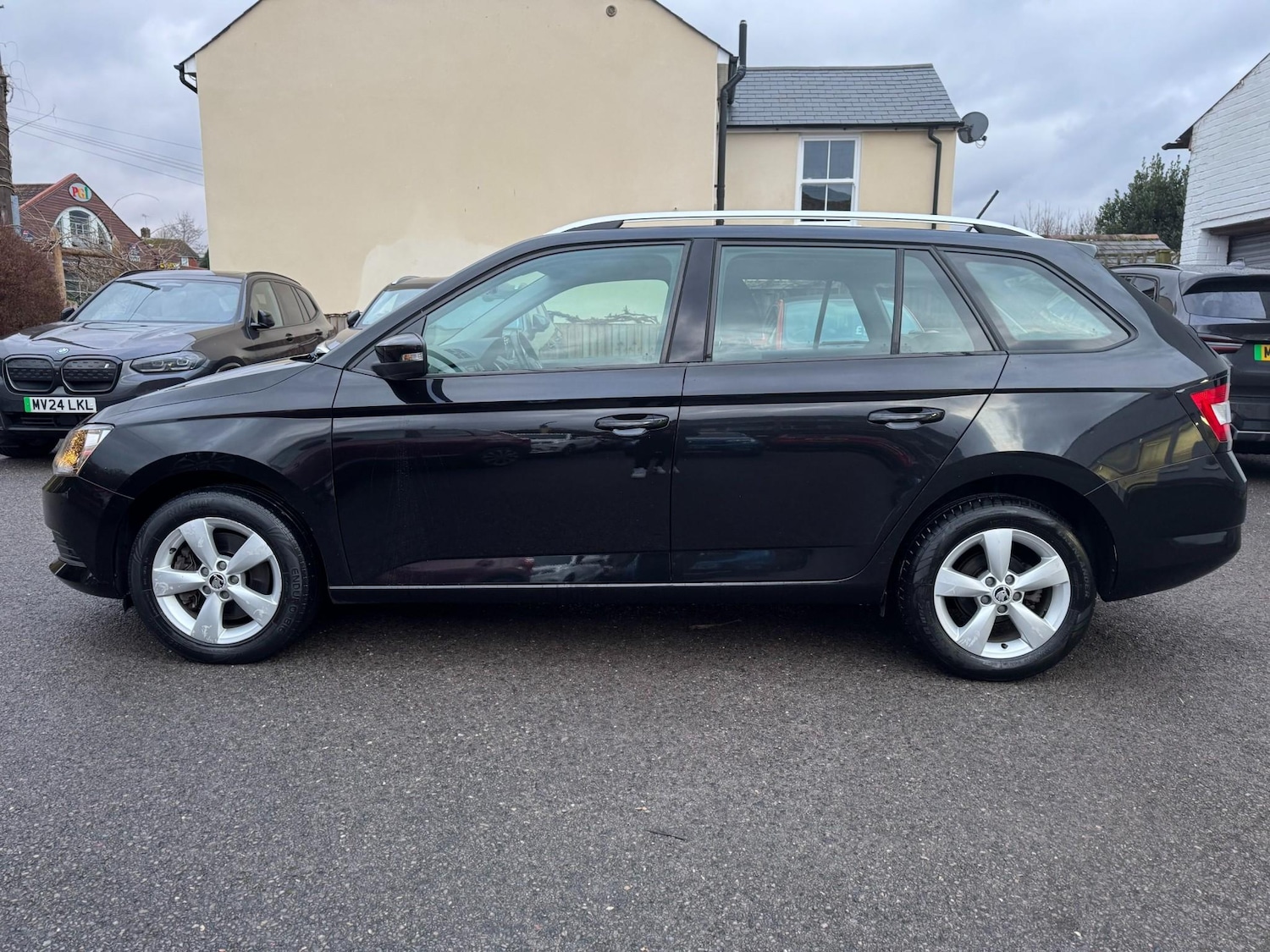 Used Skoda Fabia 2015 for sale - 77157178: Photo 7