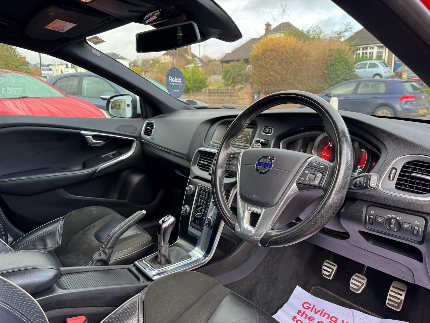 Used Volvo V40 2015 for sale - 76922545: Photo 15