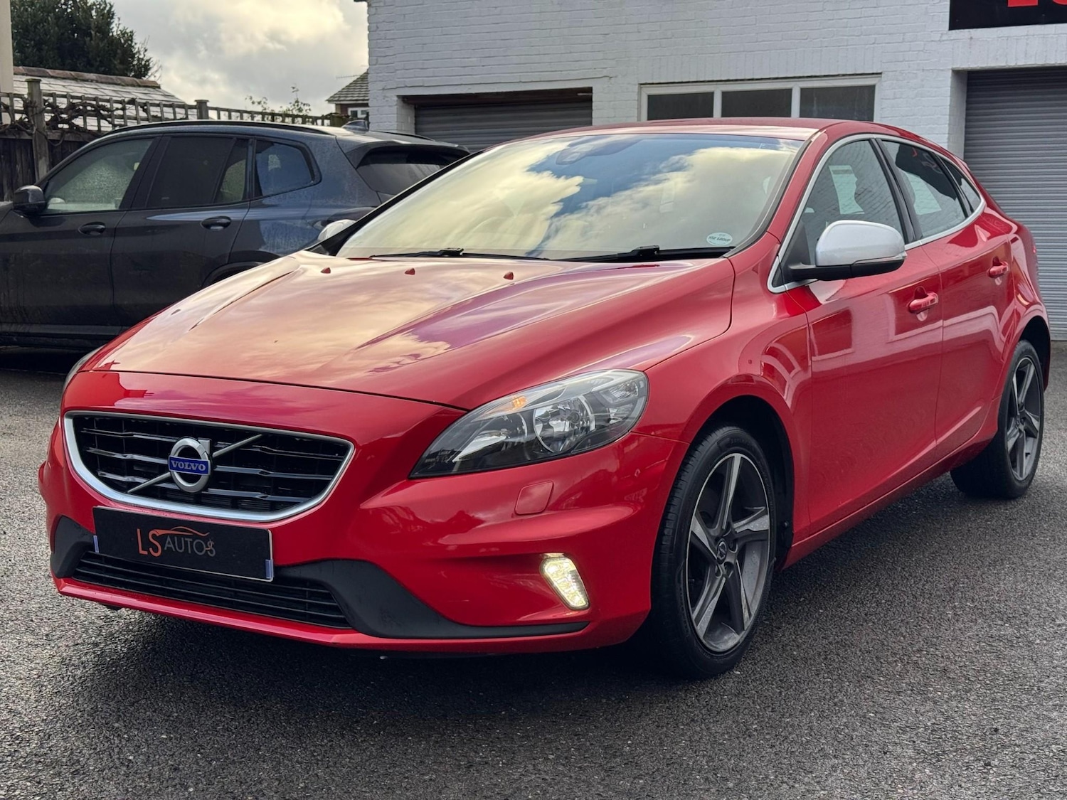Used Volvo V40 2015 for sale - 76922545: Photo 8
