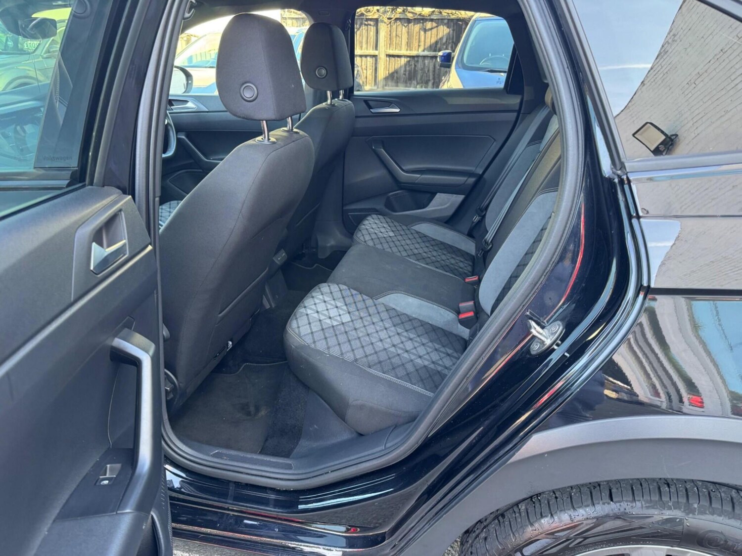 Used Volkswagen Taigo 2023 for sale - 77976024: Photo 14