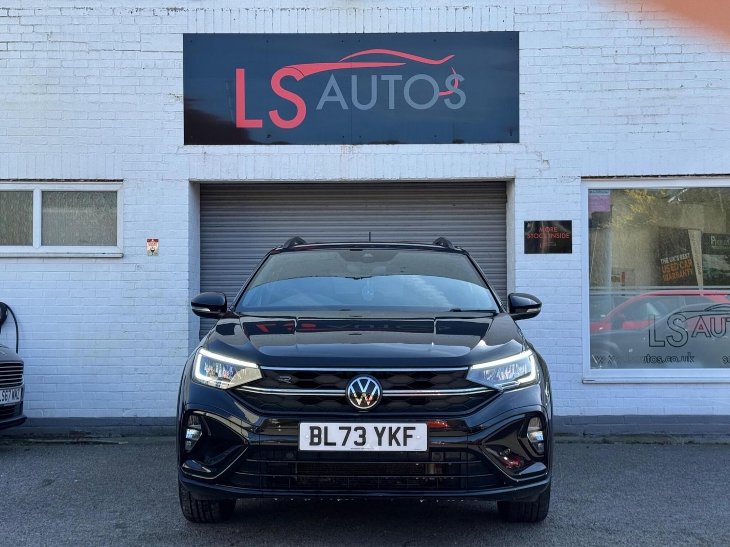 Used Volkswagen Taigo 2023 for sale - 77976024: Photo 2