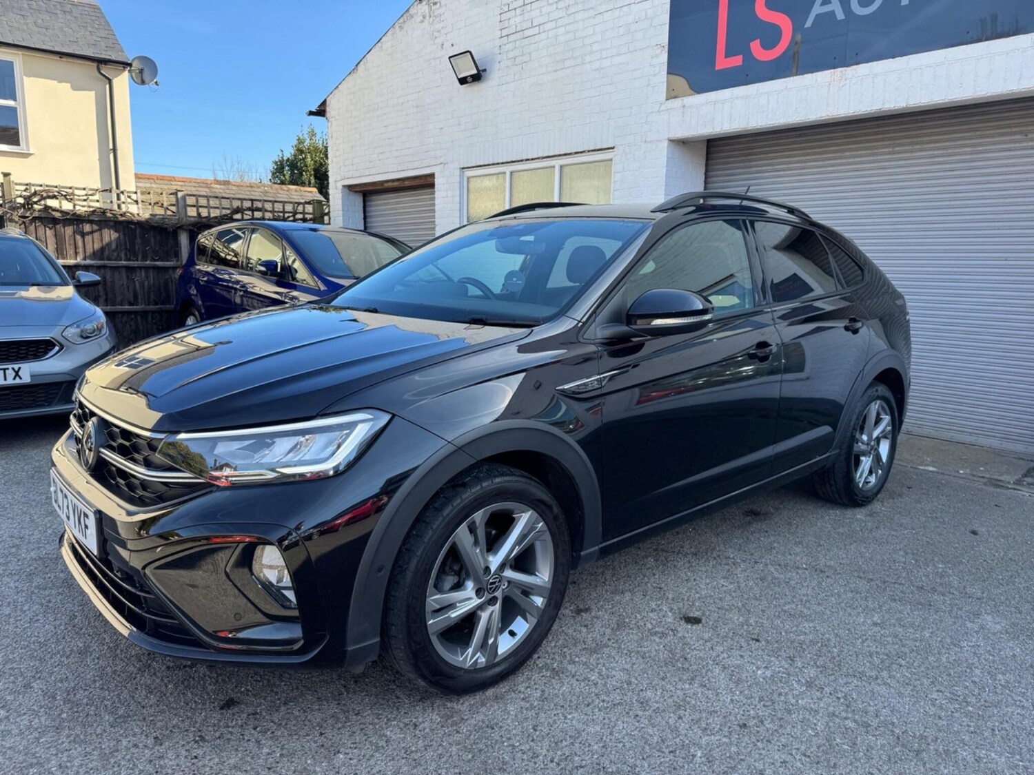 Used Volkswagen Taigo 2023 for sale - 77976024: Photo 3