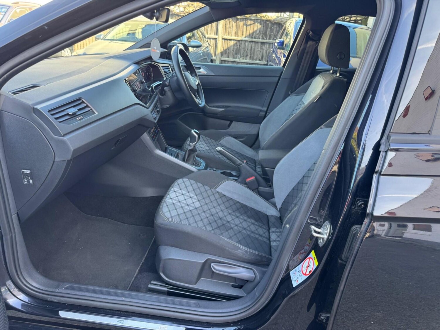 Used Volkswagen Taigo 2023 for sale - 77976024: Photo 36