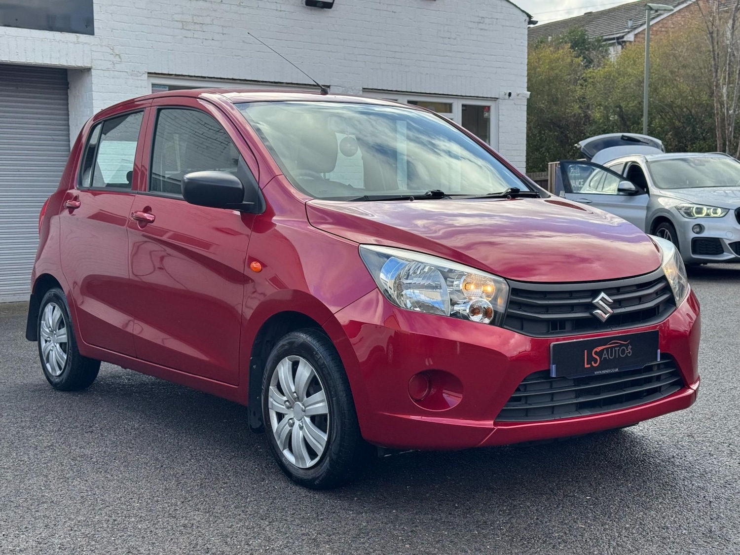 Used Suzuki Celerio 2017 for sale - 77301598: Photo 2