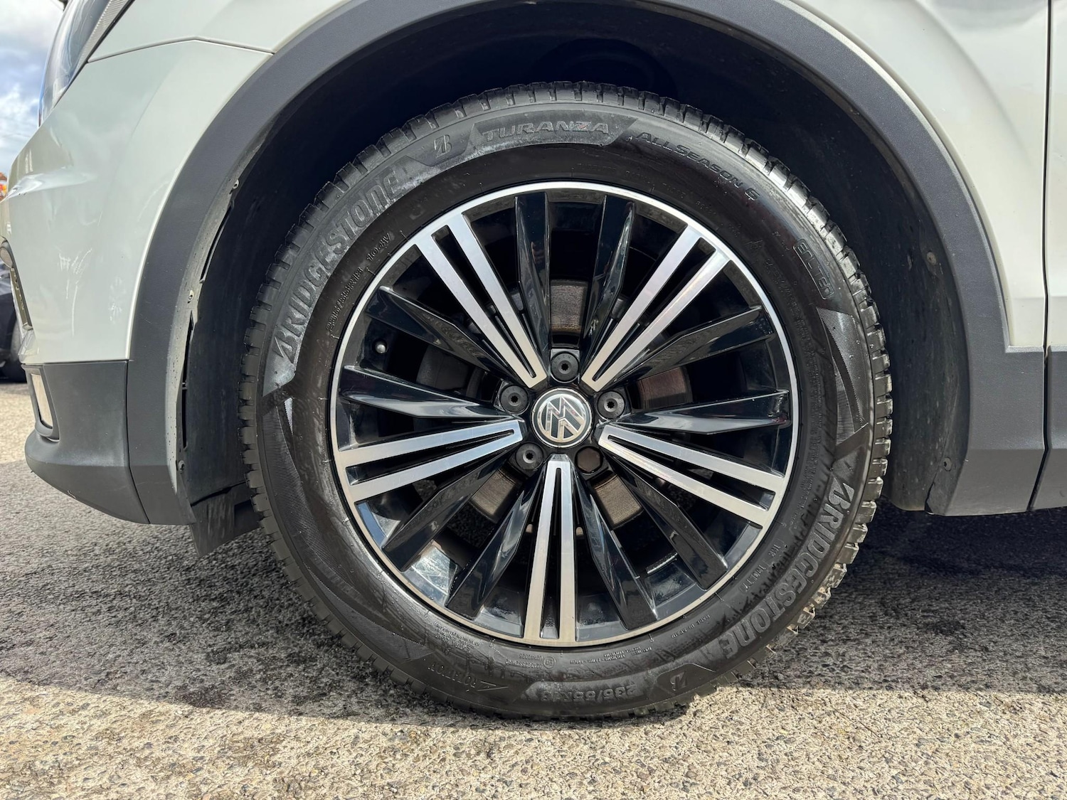 Used Volkswagen Tiguan 2018 for sale - 78021114: Photo 11