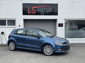 Used Volkswagen Polo 2015 for sale - 79802253: Photo
