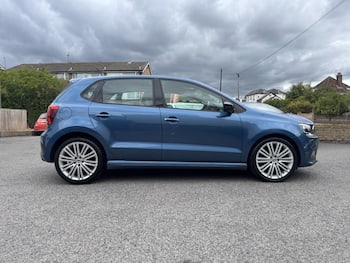 Used Volkswagen Polo 2015 for sale - 79802253: Photo