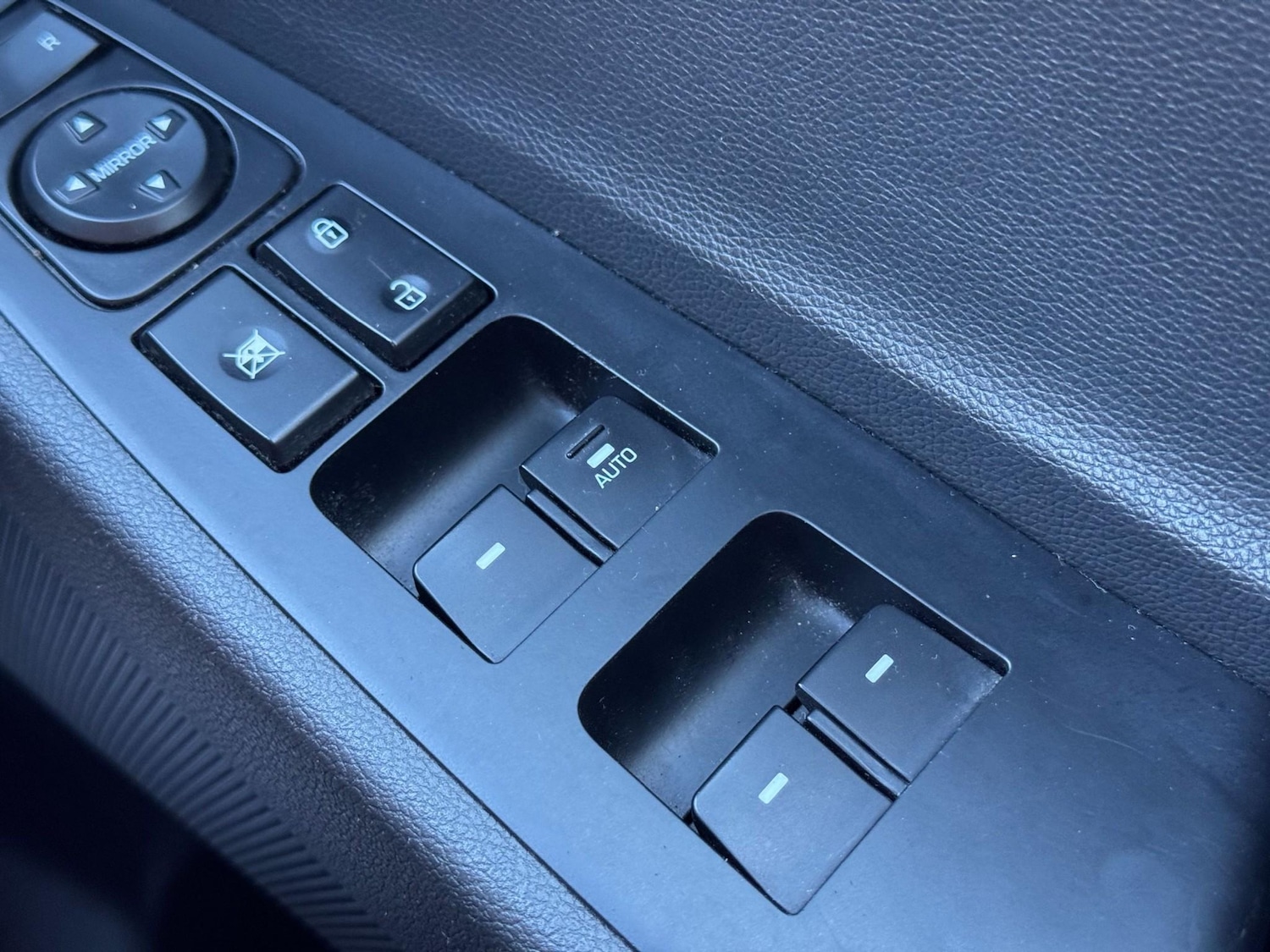 Used Hyundai TUCSON 2017 for sale - 76922543: Photo 45