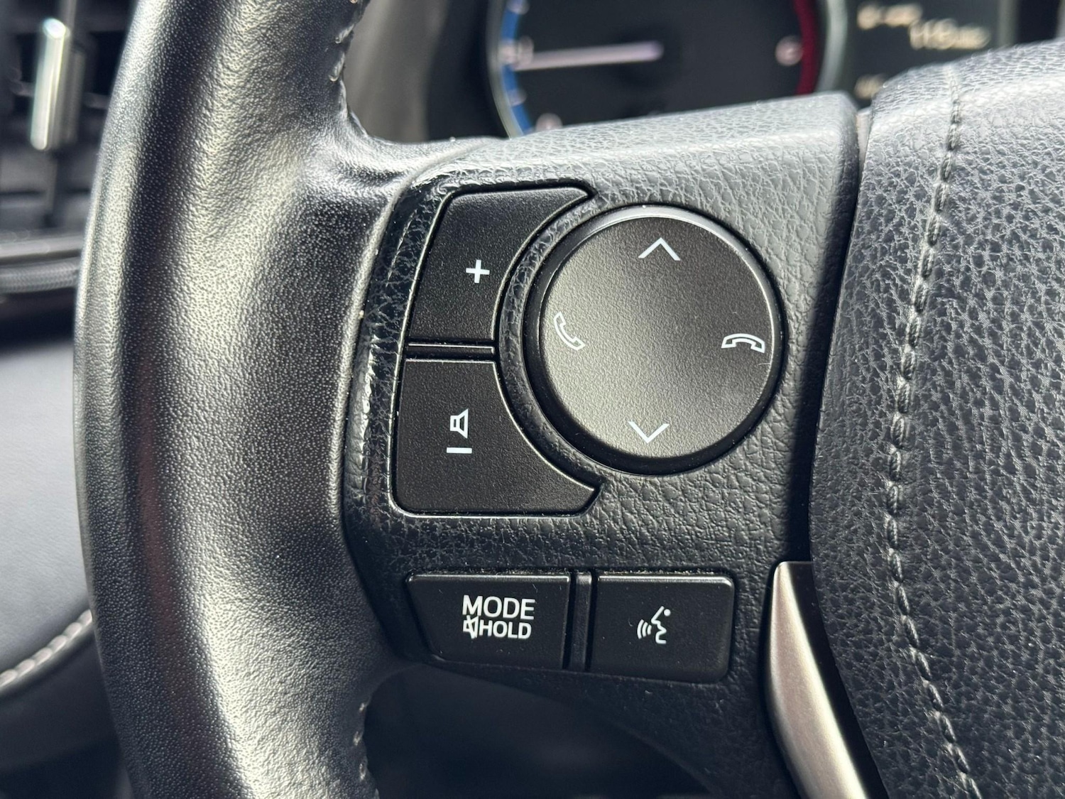 Used Toyota RAV4 2016 for sale - 77171358: Photo 43