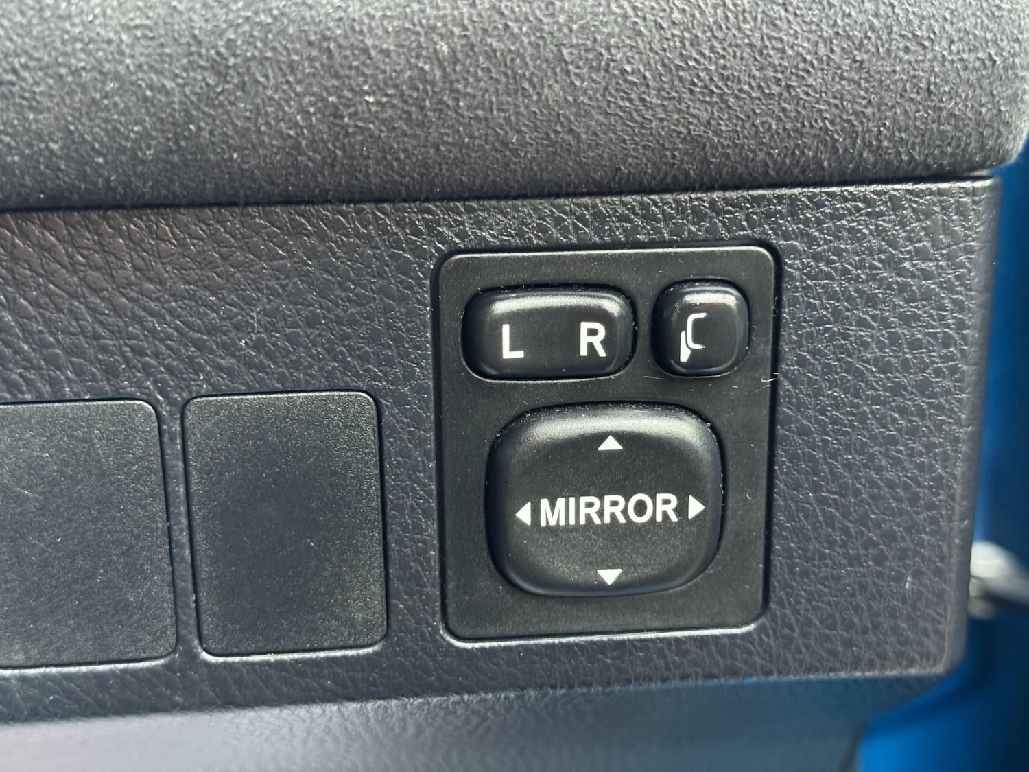 Used Toyota RAV4 2016 for sale - 77171358: Photo 49