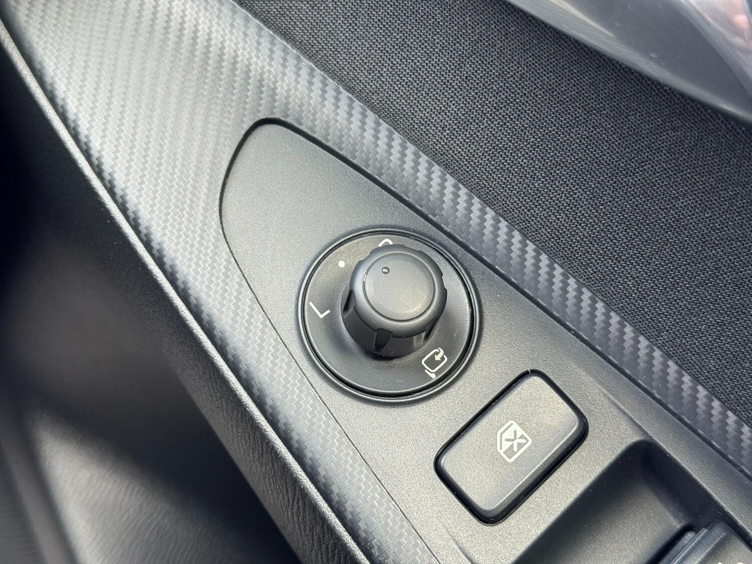 Used Mazda Mazda2 2017 for sale - 77819985: Photo 50