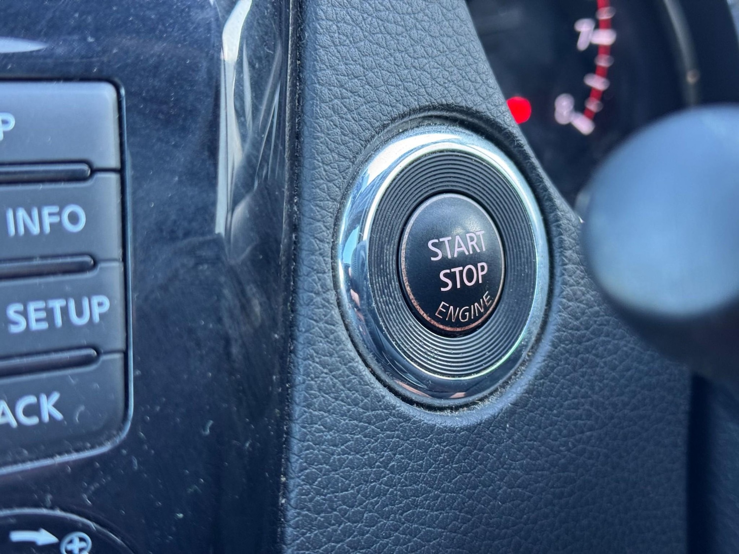 Used Nissan Qashqai 2017 for sale - 76290781: Photo 44